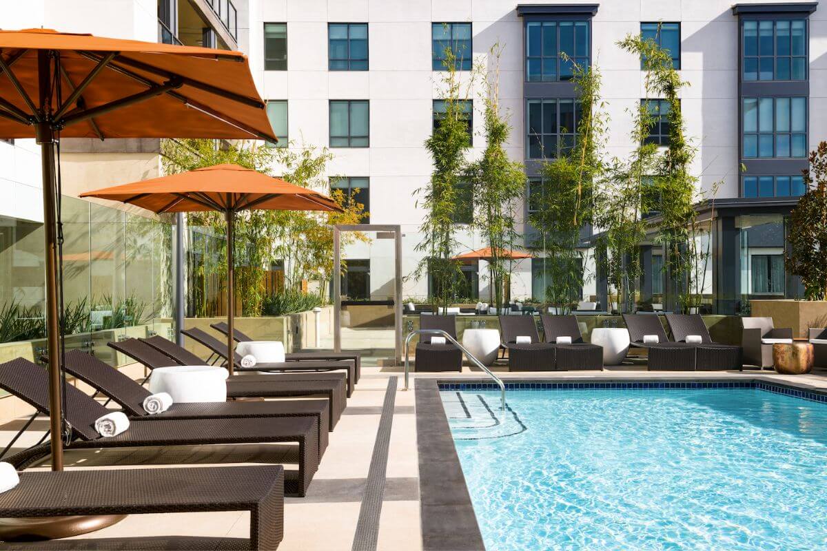 Hyatt Place Hotel Pasadena California Pool